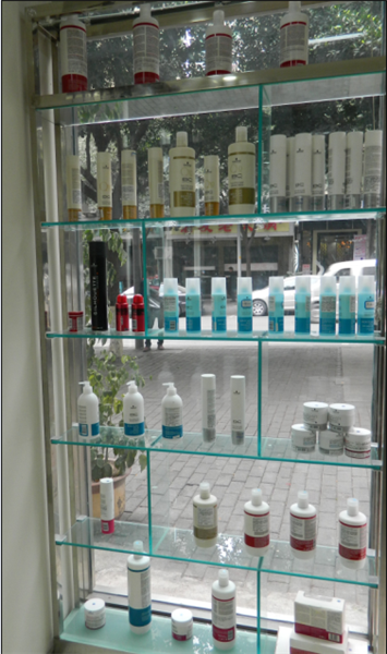 美发助理主要做什么的?